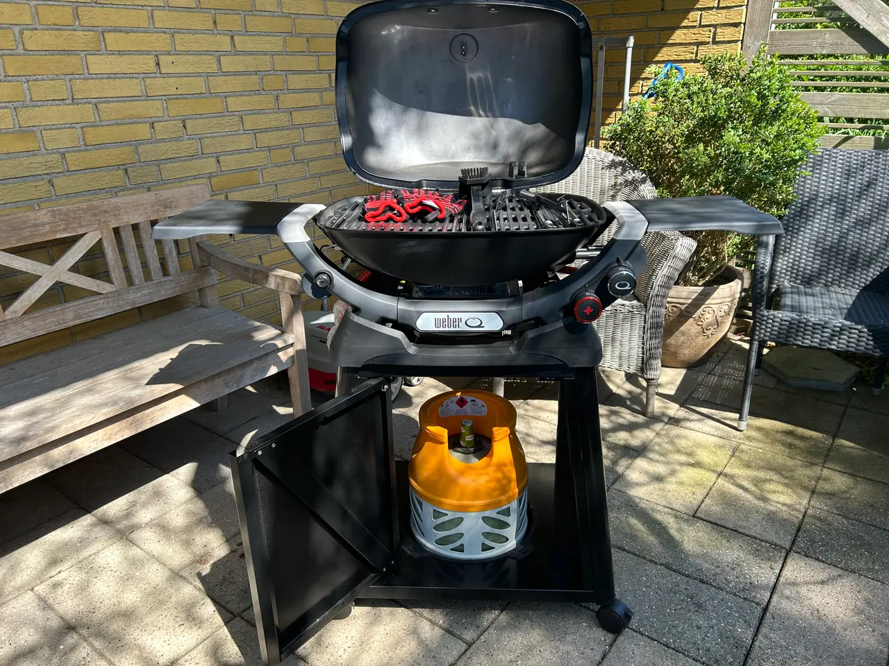 Billede 5 - Weber gasgrill inkl vogn