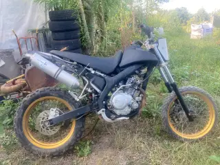 yamaha xt125x supermotard