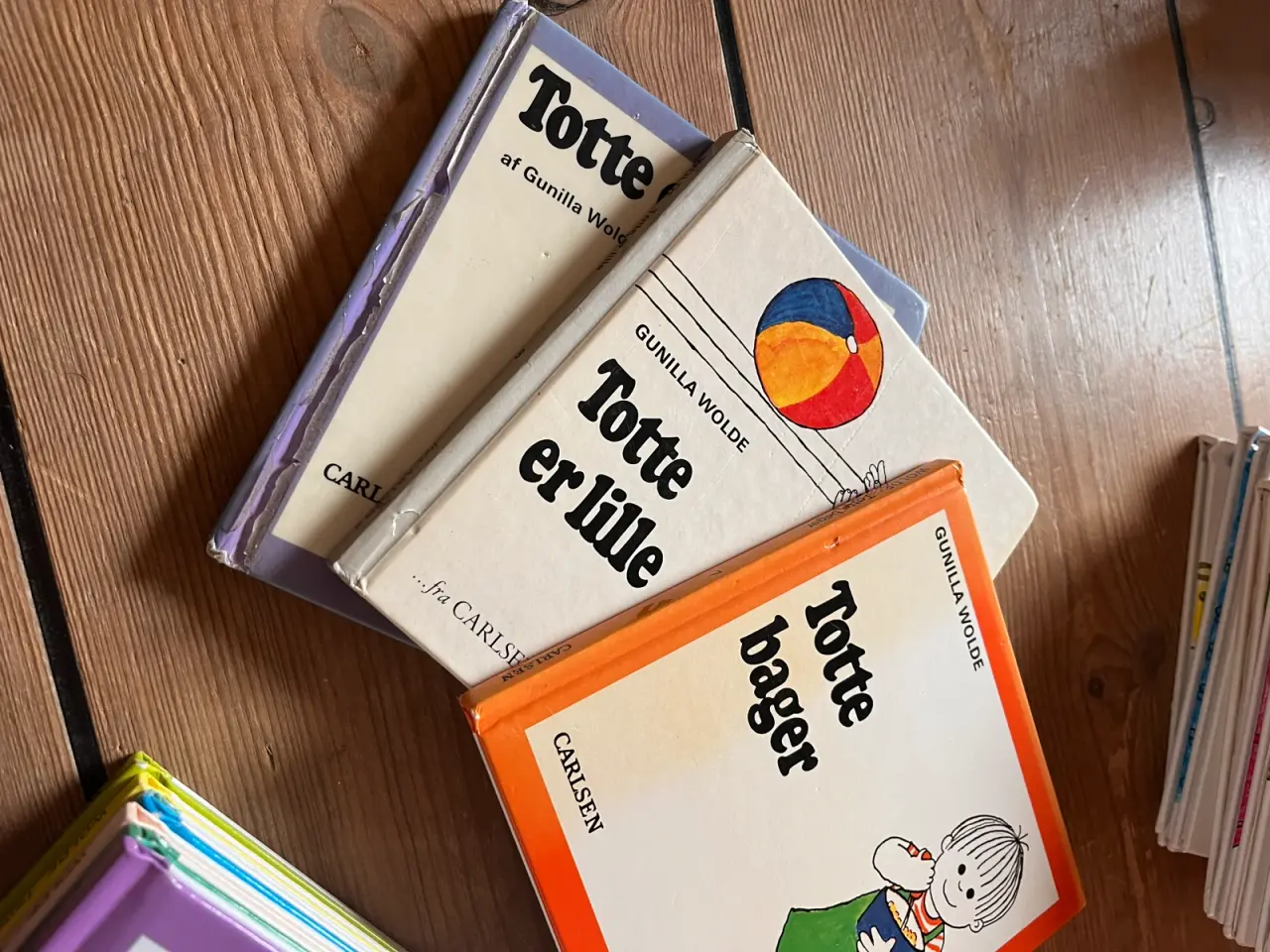Billede 3 - Alle totte og Lotte bøger