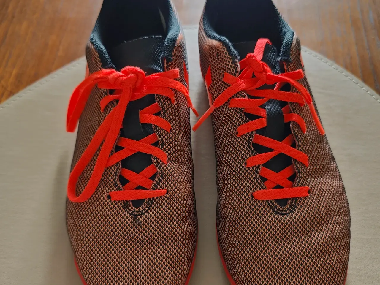 Billede 1 - Adidas indendørssko str. 38