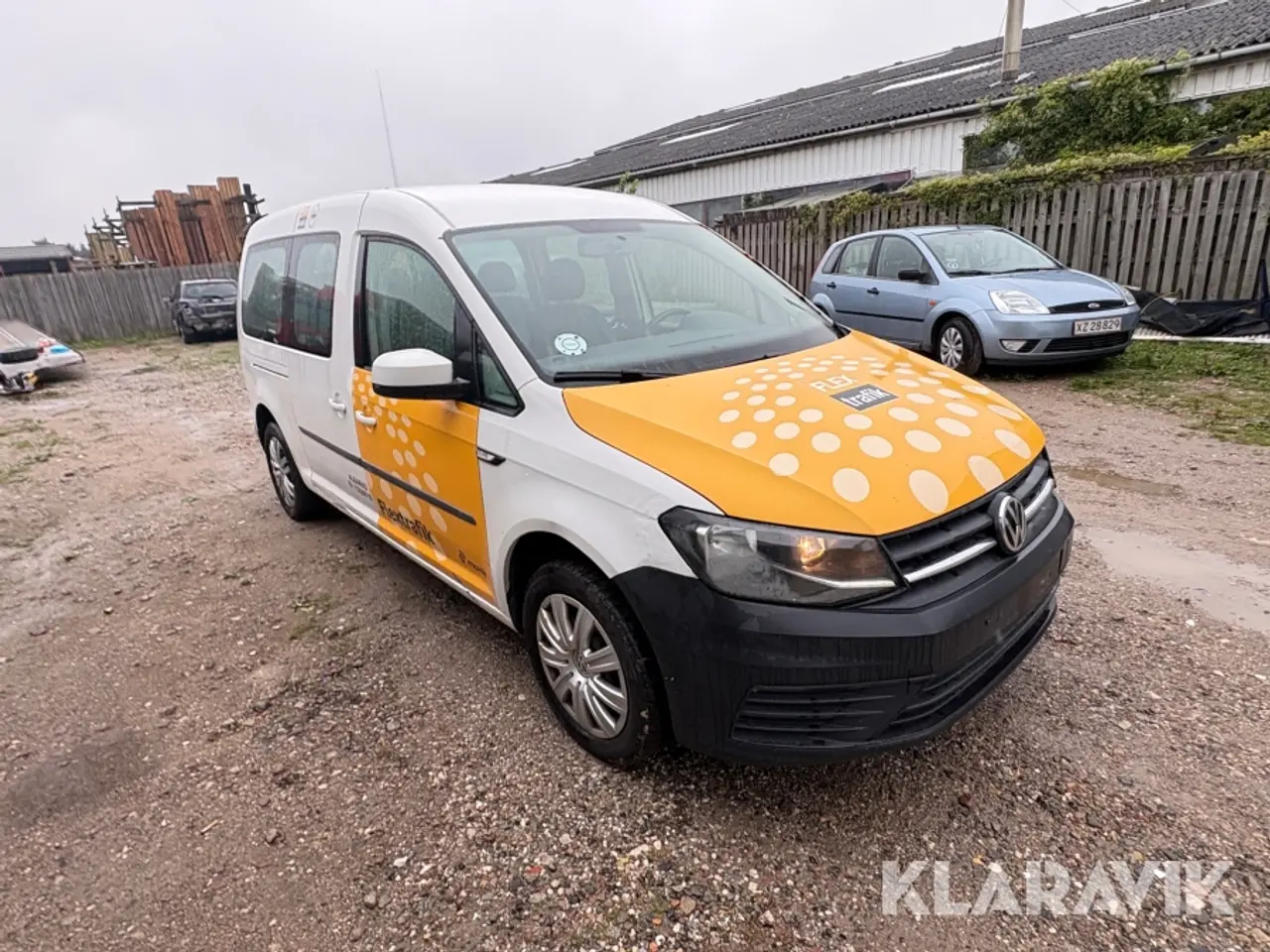 Billede 2 - Varevogn Volkswagen Caddy med lift