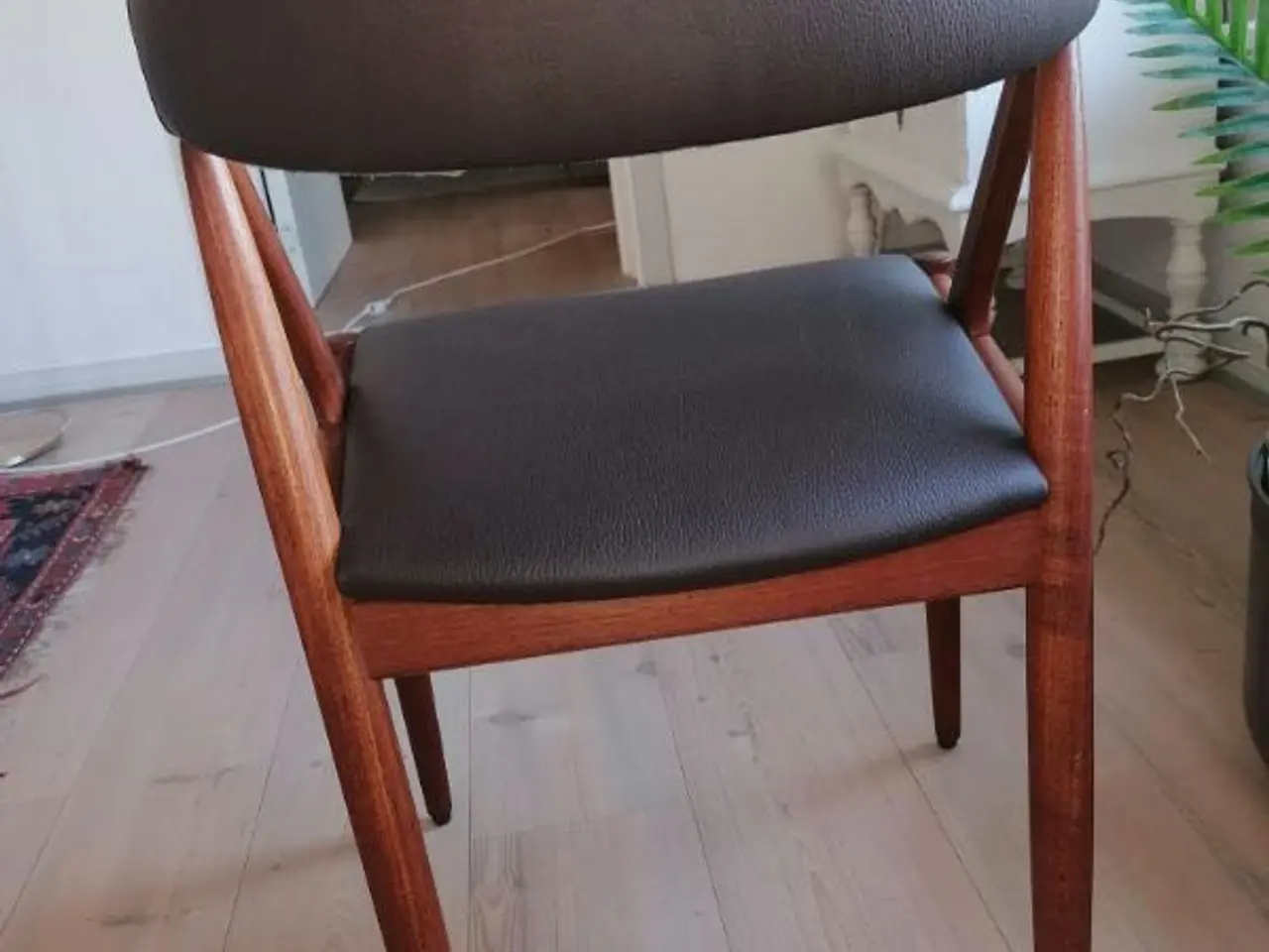 Billede 4 - 6 stk Kaj Kristiansen model 31 stole