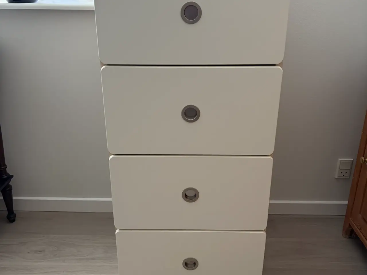 Billede 1 - Flot og velholdt kommode