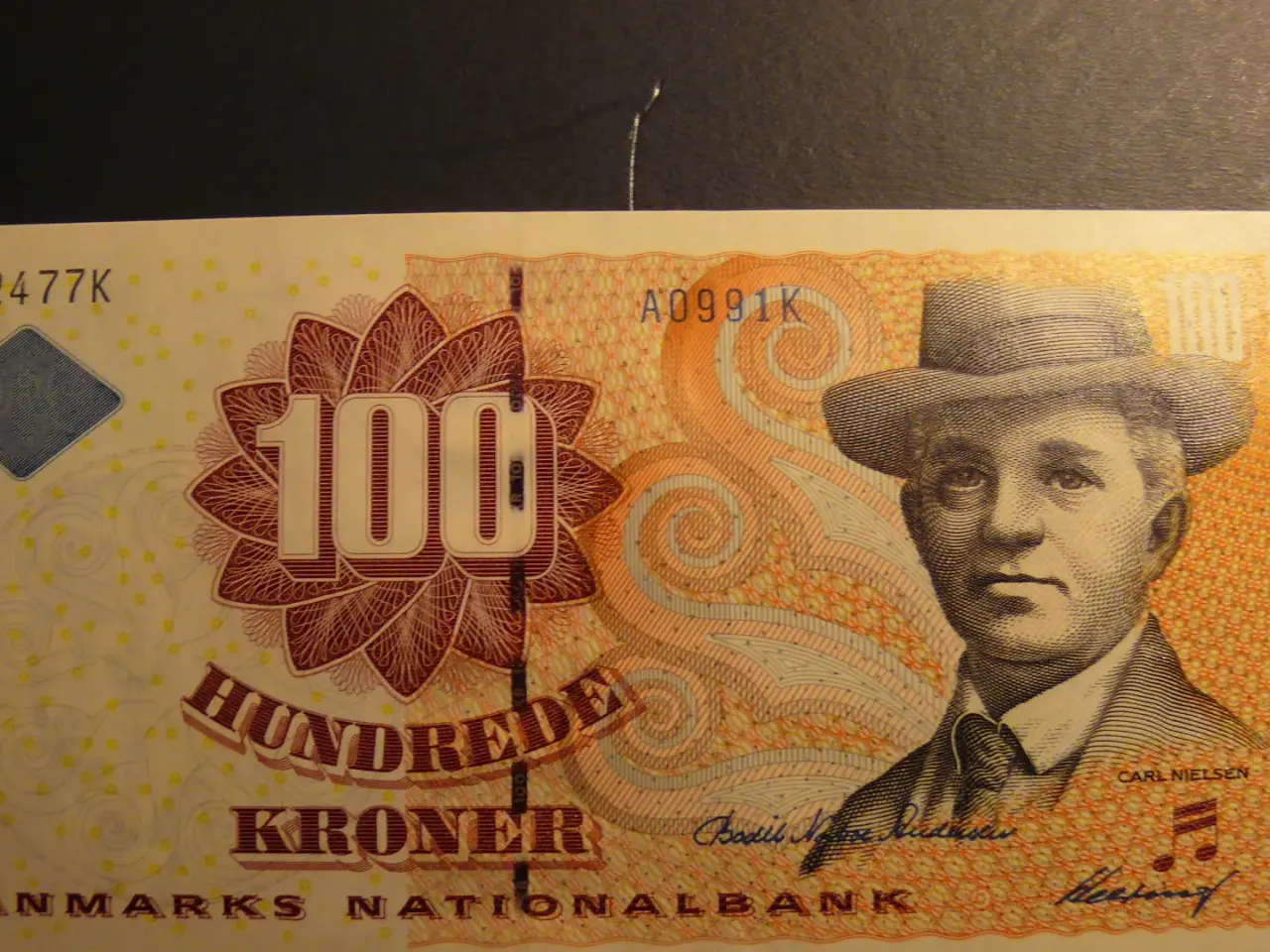 Billede 2 - 100 seddel. Den første.