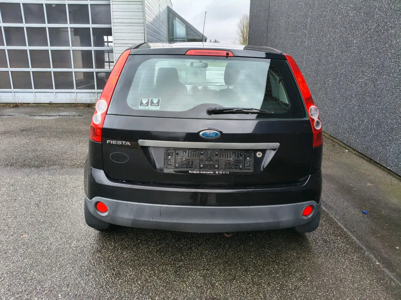 Billede 4 - Ford Fiesta 1,3 Ambiente 70HK 5d