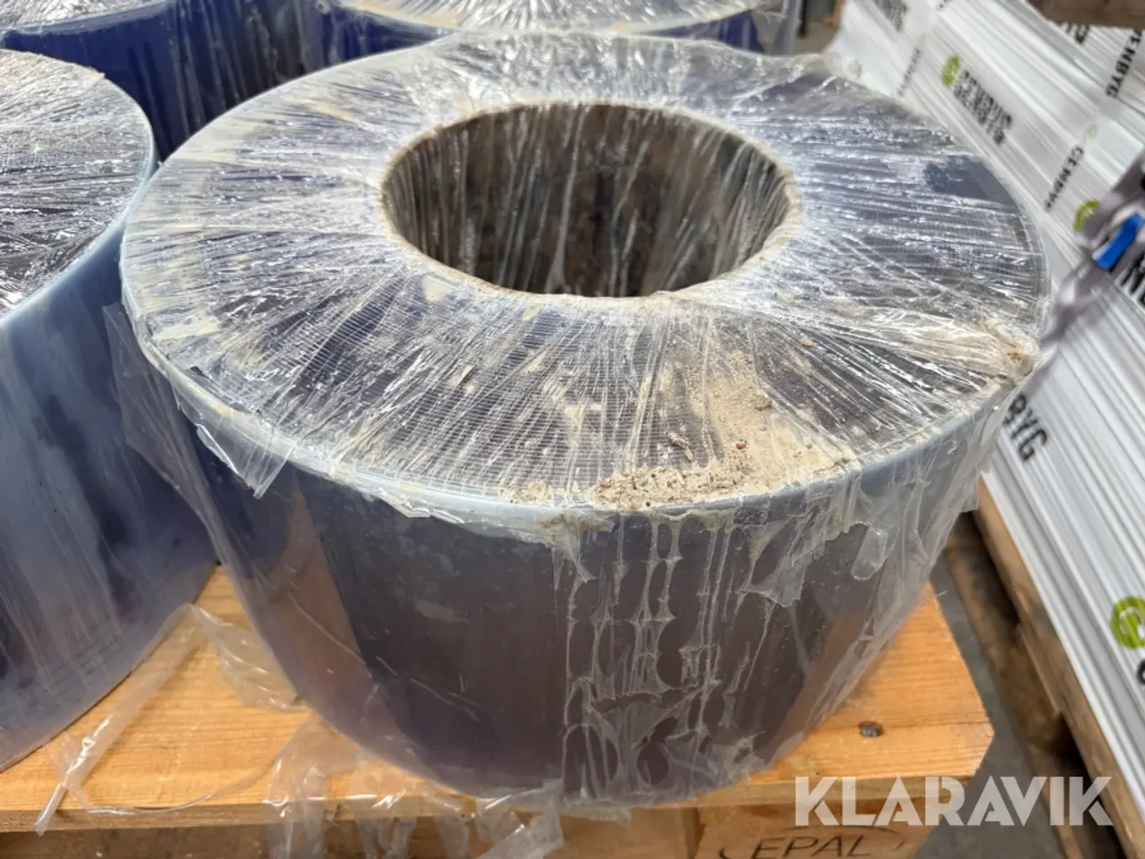 Billede 3 - PVC-strimmelgardin - 6 ruller klar