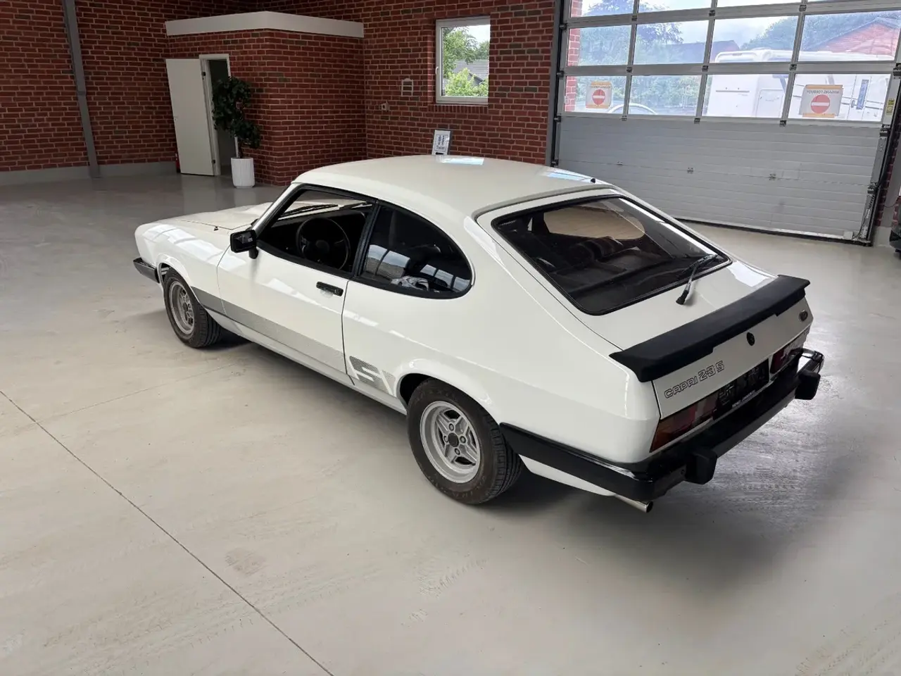 Billede 2 - Ford Capri 2,3 V6 3d