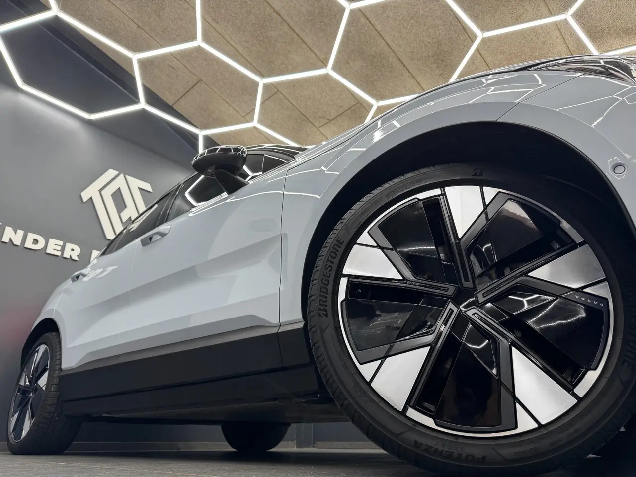Billede 2 - Volvo EX30  Extended Range Ultra