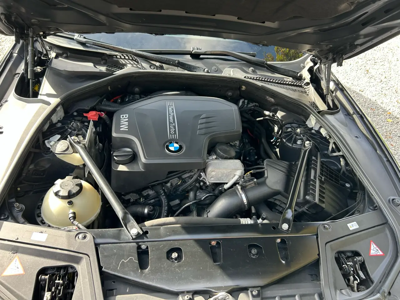 Billede 9 - Velholdt BMW 520i aut. st.car