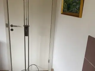 Standerlampe stål