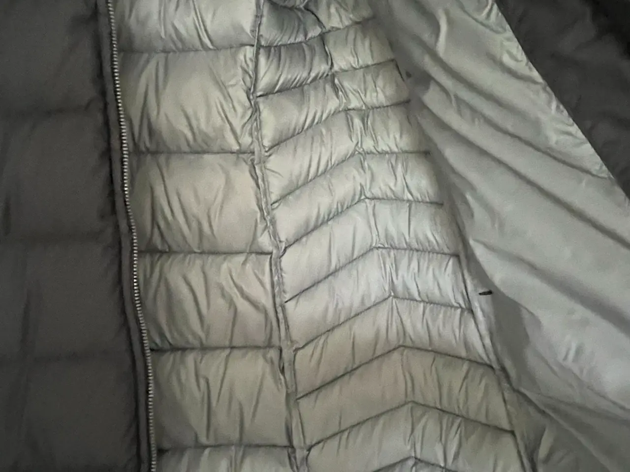 Billede 11 - Vinterjakke fra Rab Women's Deep Cover Down Parka