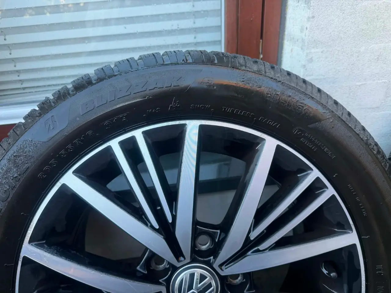 Billede 3 - Vw vinterdæk med Alufælge