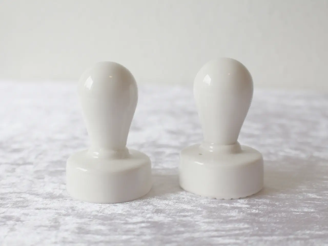Billede 1 - 2 porcelænsstempler bagning