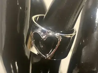 * Sterlingsølv; Smukkeste hjerte-fingerring
