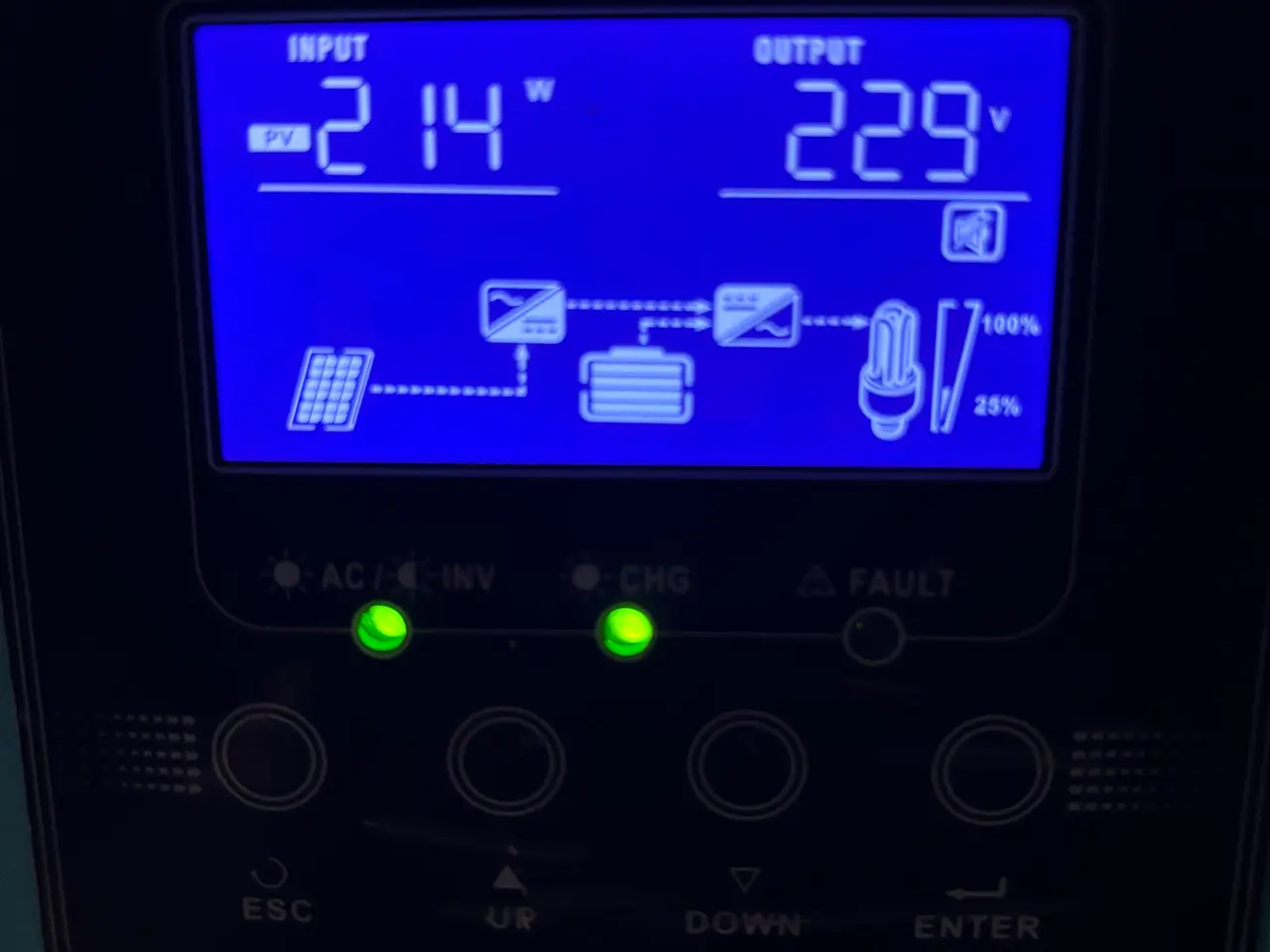 Billede 4 - Komplet solcelle anlæg med batteripakke 