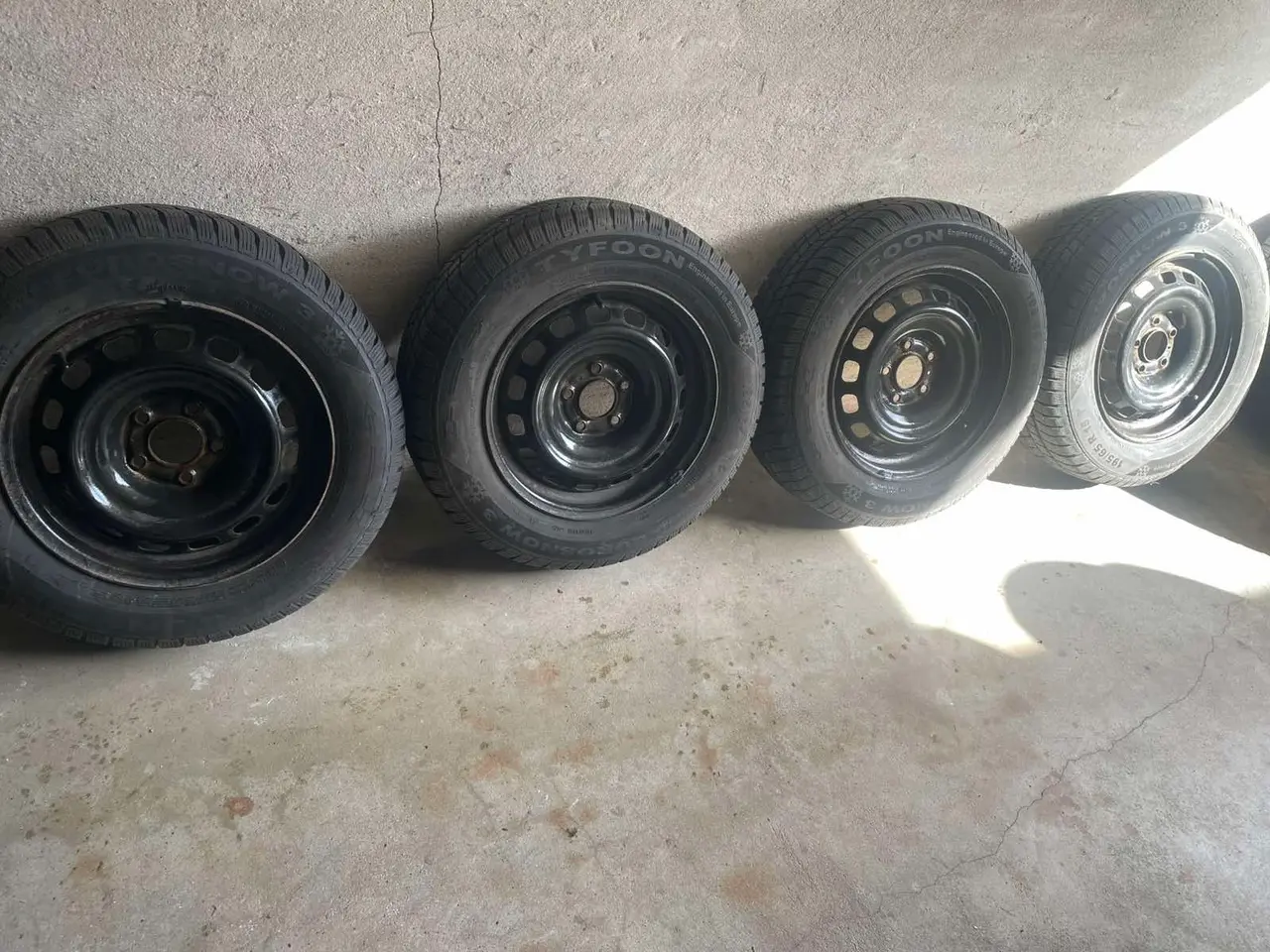 Billede 1 - 15 Peugeot/Citroën vinterhjul m.næste ny vinterdæk