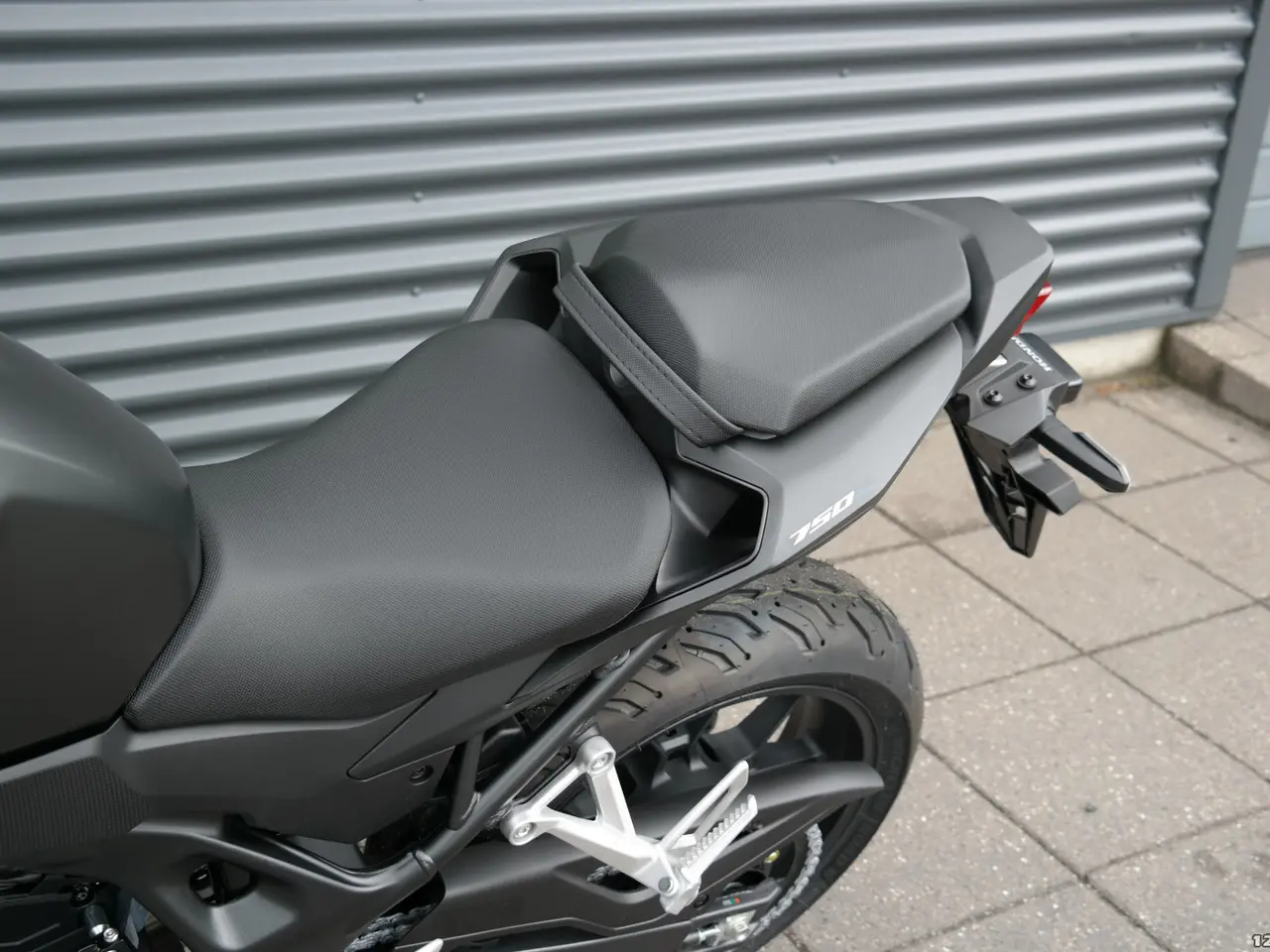 Billede 25 - Honda CB 750 Hornet E-Clutch MC-SYD       BYTTER GERNE
