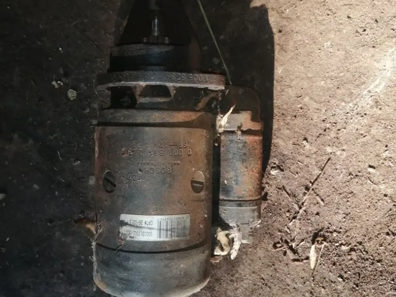 Billede 2 - Volvo 240: Starter og generator mm