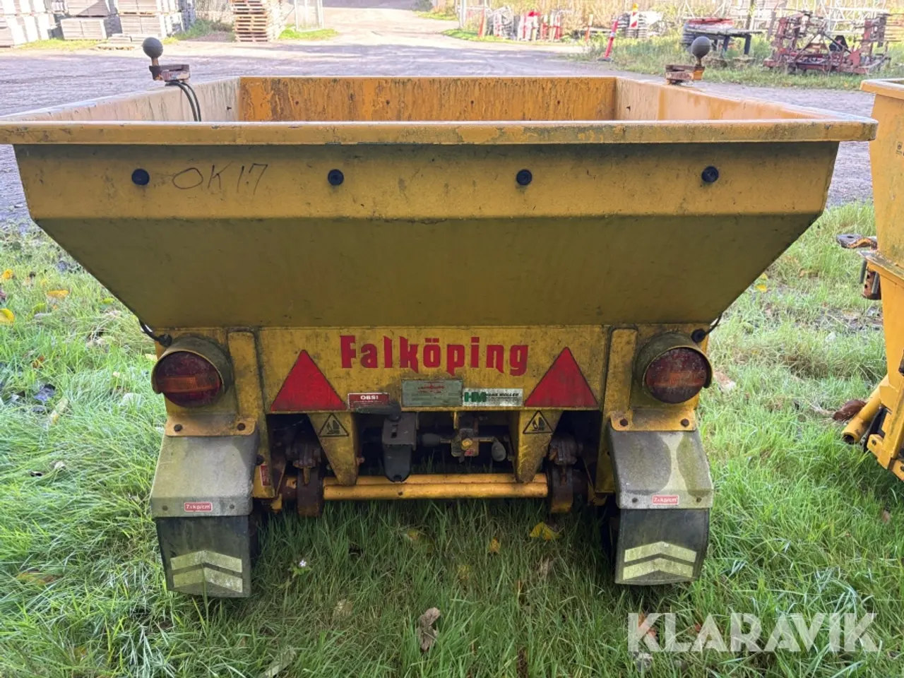 Billede 5 - Sand/saltspreder Falköping T-12E 2 stk