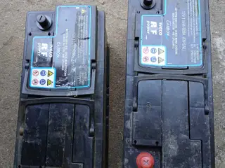 Traktor batterier
