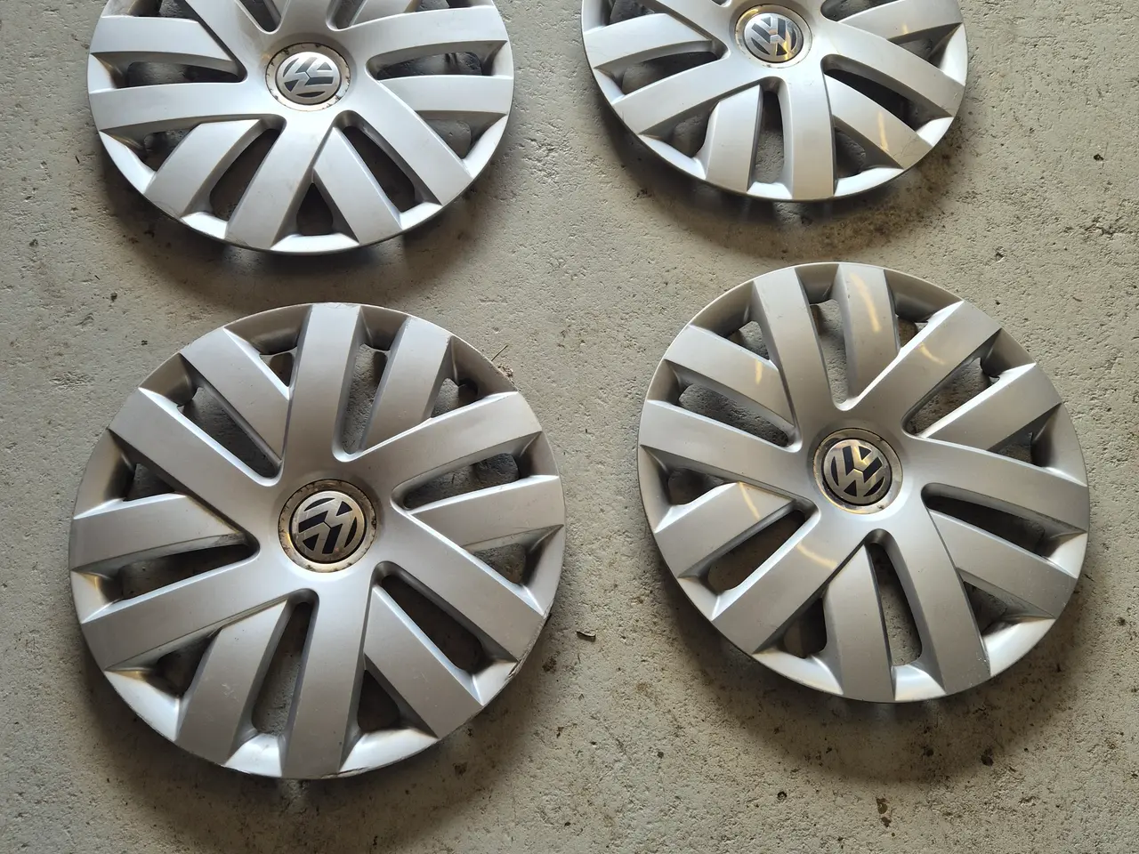 Billede 3 - VW Polo Fælge 15"