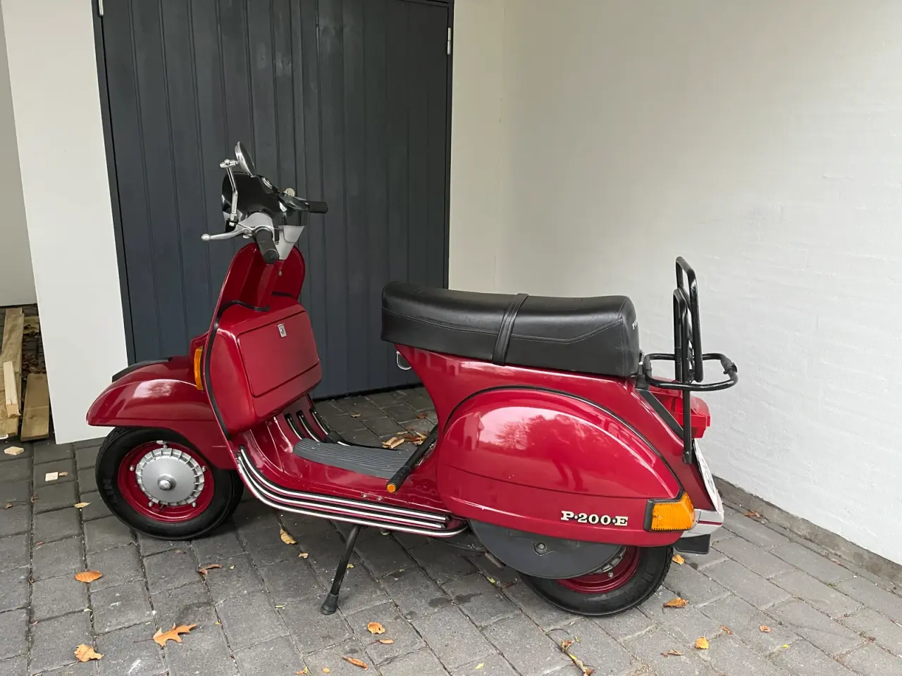 Billede 2 - Vespa P200E