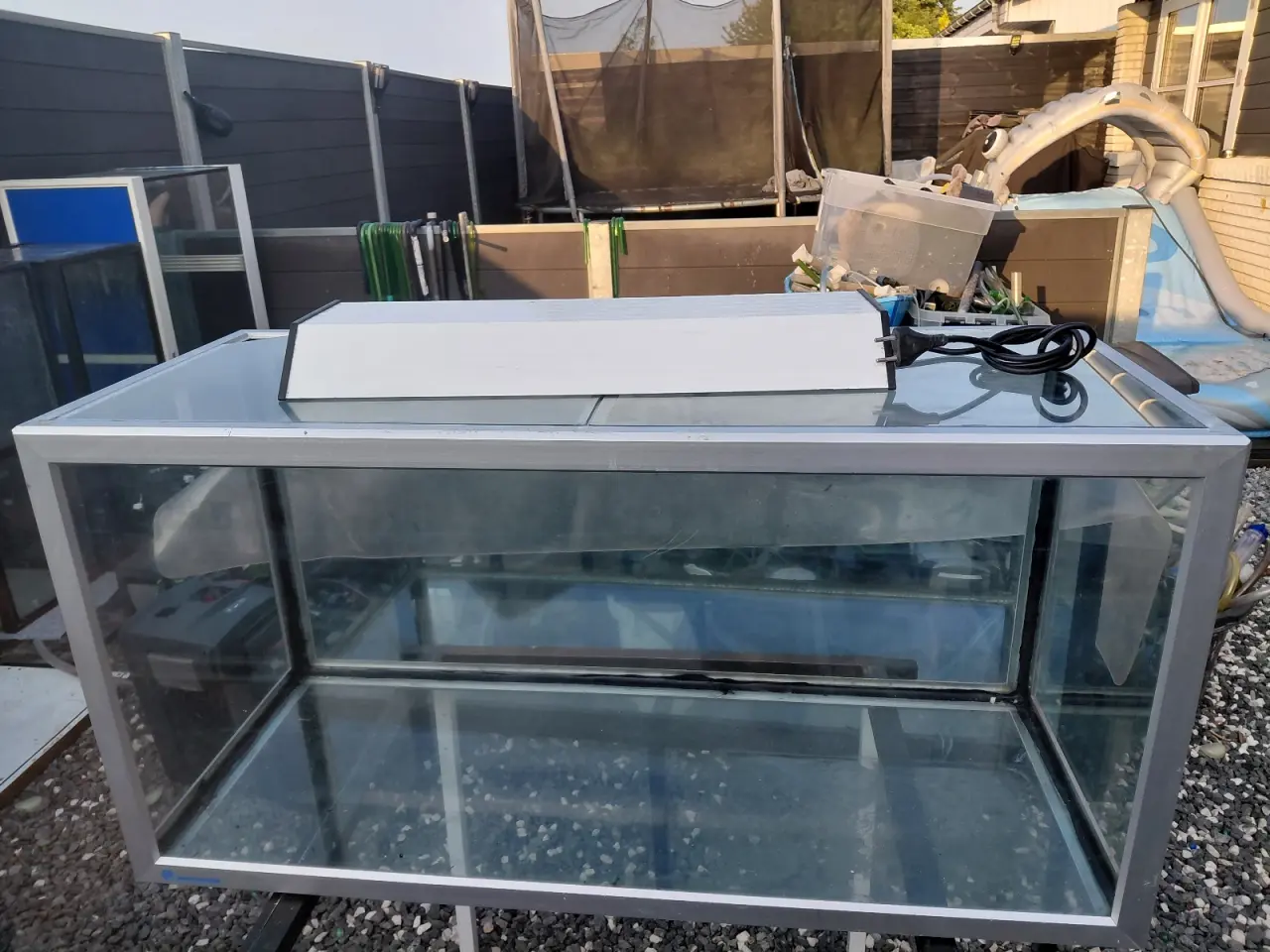 Billede 1 - Akvarier 200L