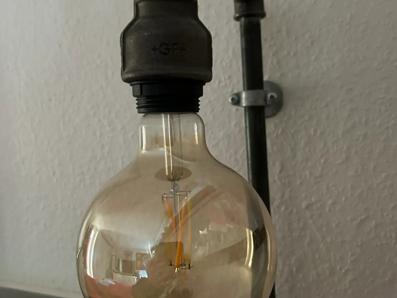 Billede 3 - Rørlampe.