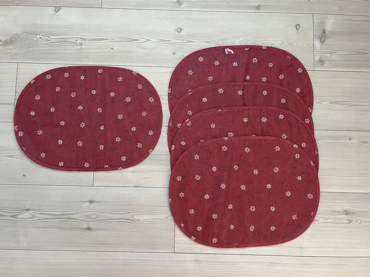 Billede 1 - 5 stk Dækkeservietter fra Sødahl, Dansk design  