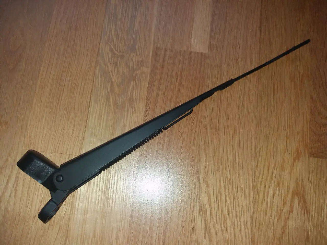 Billede 1 - Viskerarm Toyota Corolla AE 71