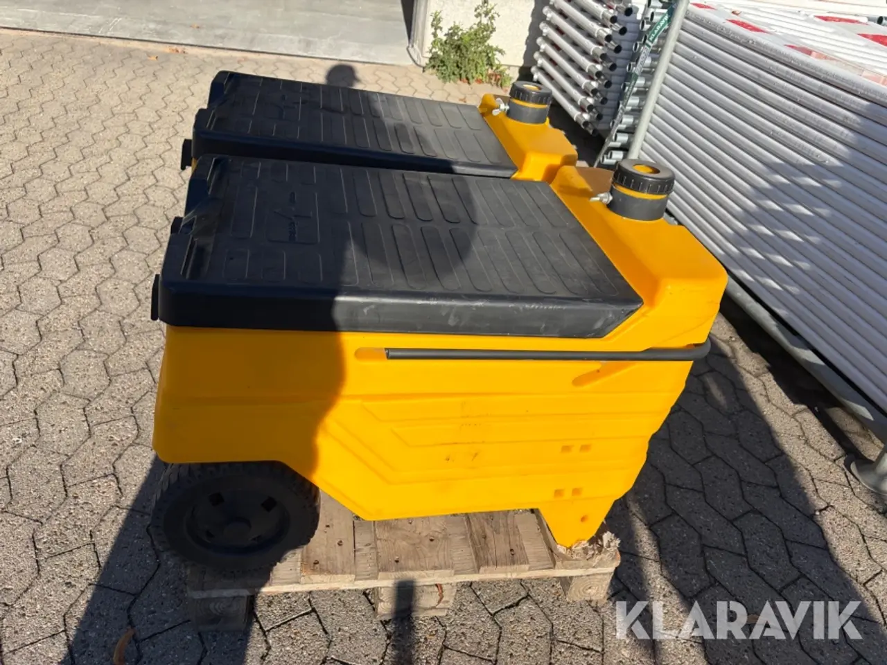 Billede 4 - Batterikasser Nissen 2 styk