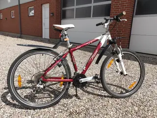 Trek pige mountainbike, op til 160cm høj