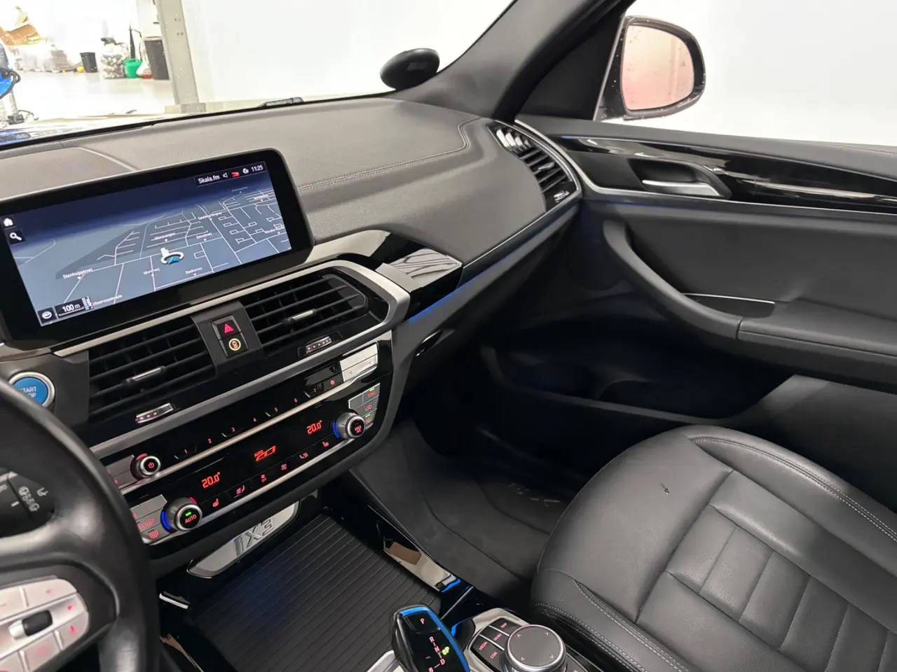 Billede 8 - BMW iX3 Charged