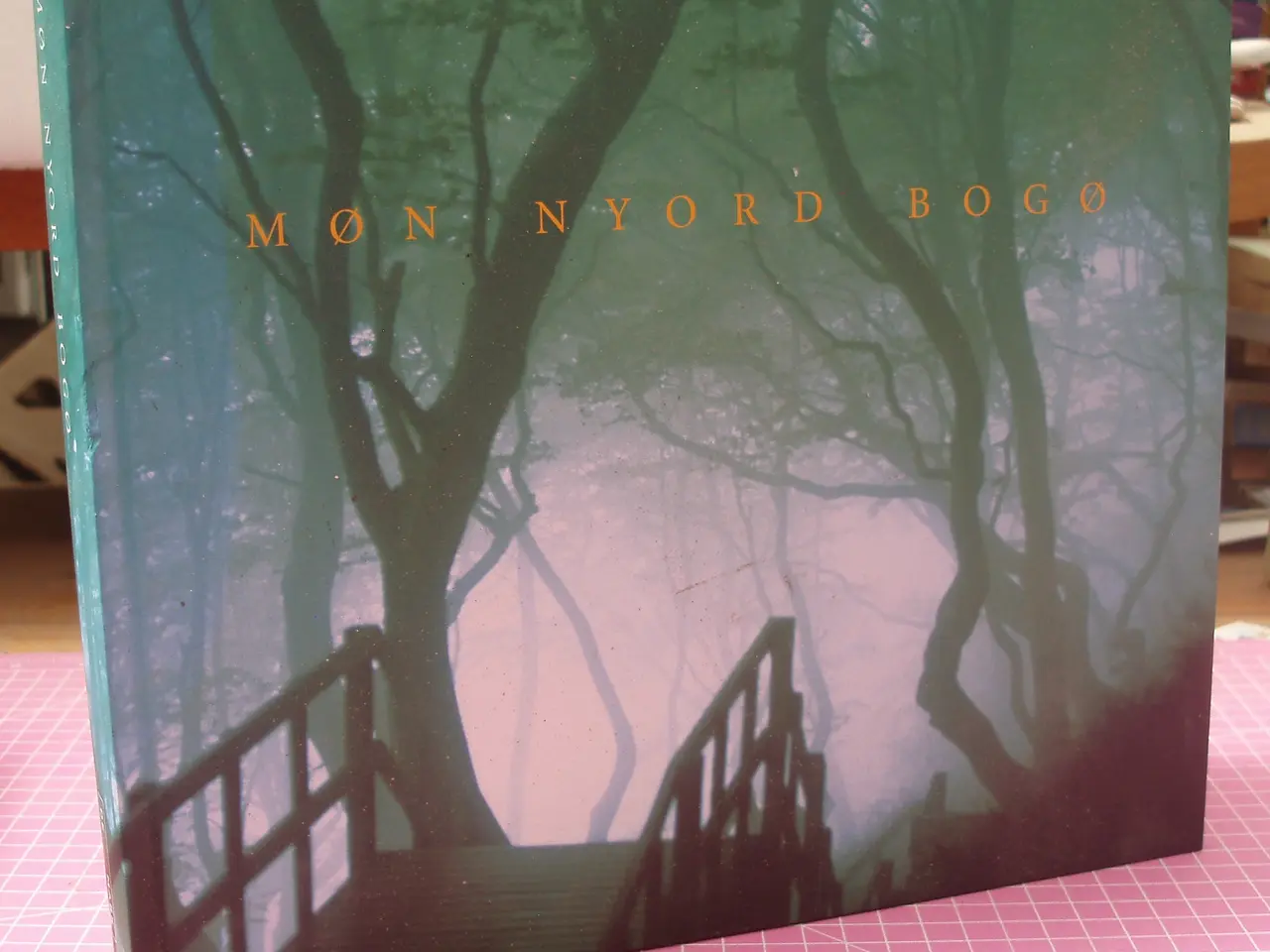 Billede 1 - Bogen om Møn, Nyord, Bogø