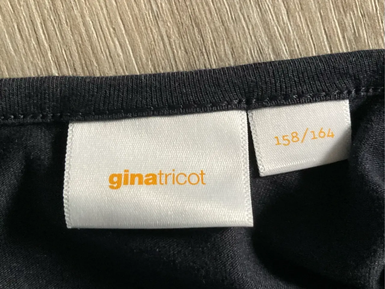 Billede 4 - Bluse str. 158/164 fra Gina Tricot