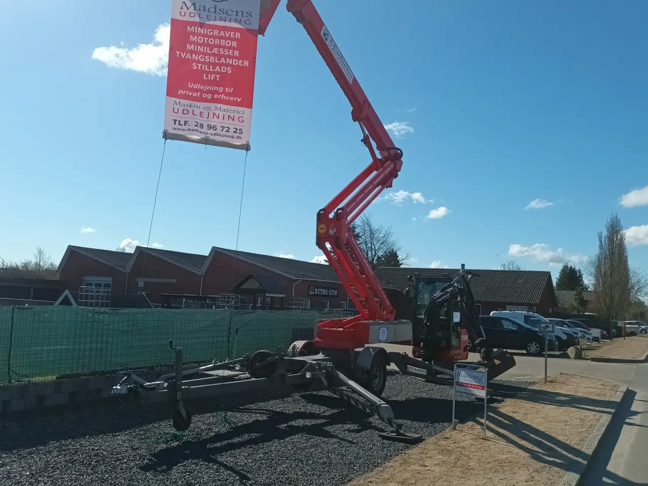 Billede 1 - 18m omme trailerlift udlejes