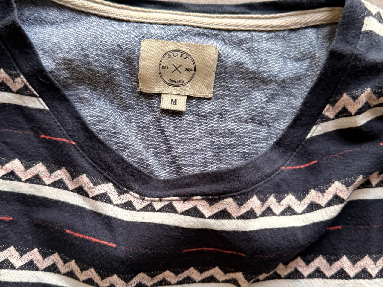 Billede 2 - Suit T-shirt, str. M