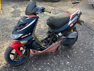 Aprilia Sr50 3 stk 2 stk før pladelov fra før 2006