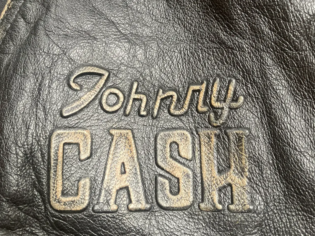 Billede 9 - JOHNNY CASH, skind vest