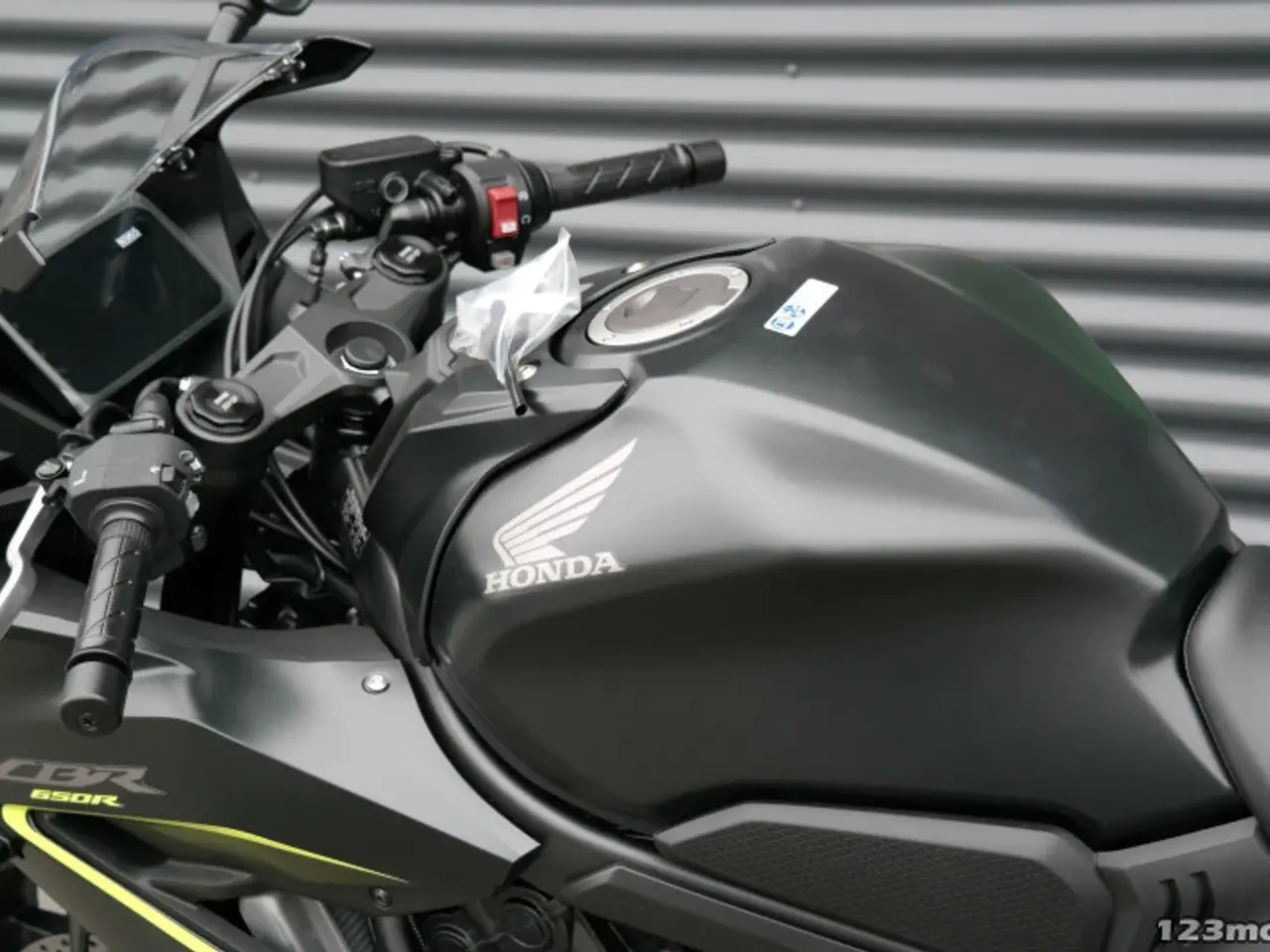 Billede 23 - Honda CBR 650 R E-Clutch MC-SYD       BYTTER GERNE