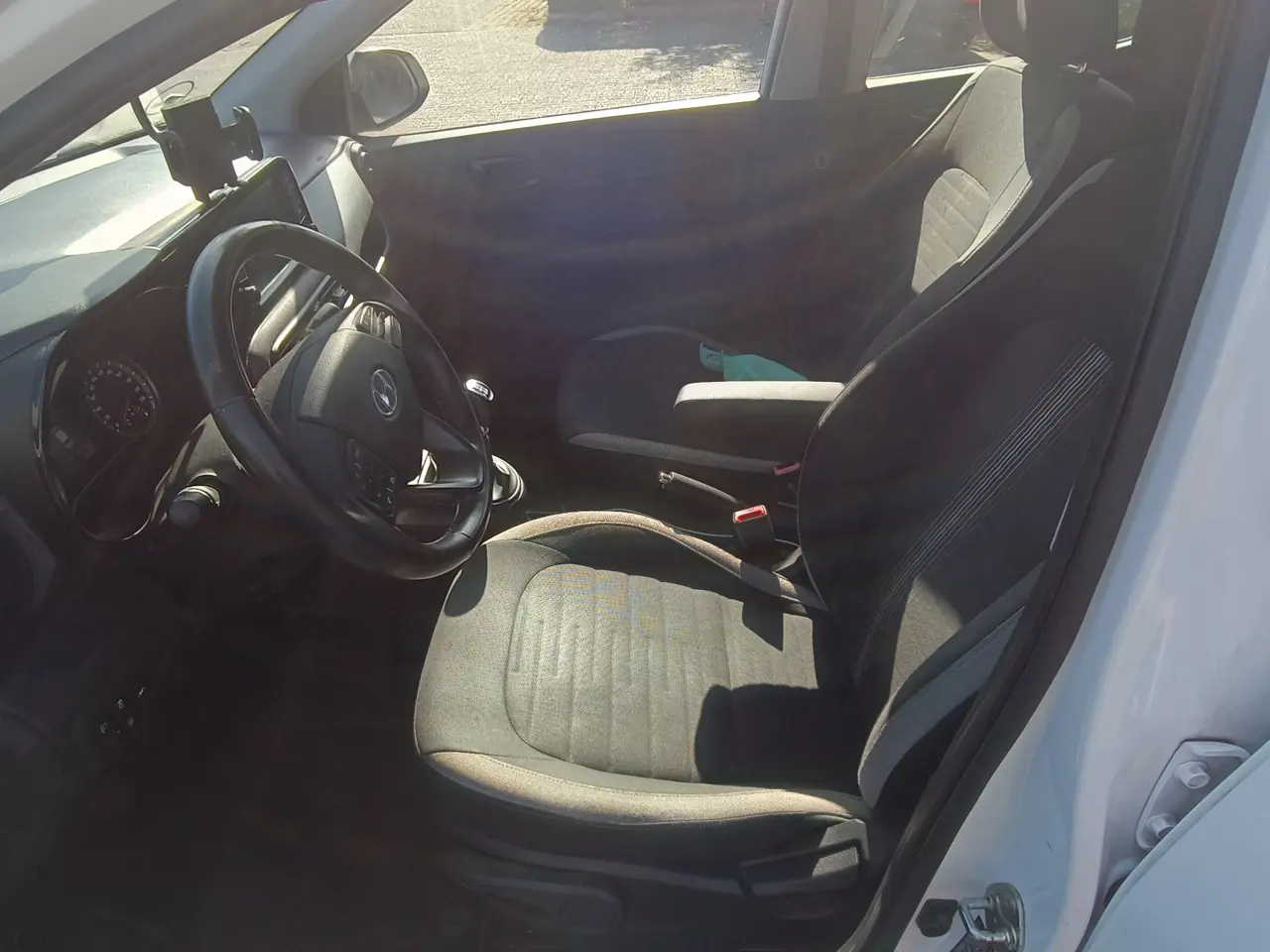 Billede 9 - Hyundai i10 Advanced flot og velholdt Øko Racer