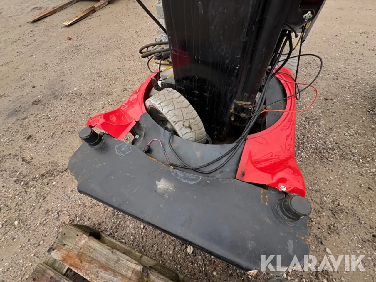 Billede 11 - Søjlebomlift Manitou 100 vjr