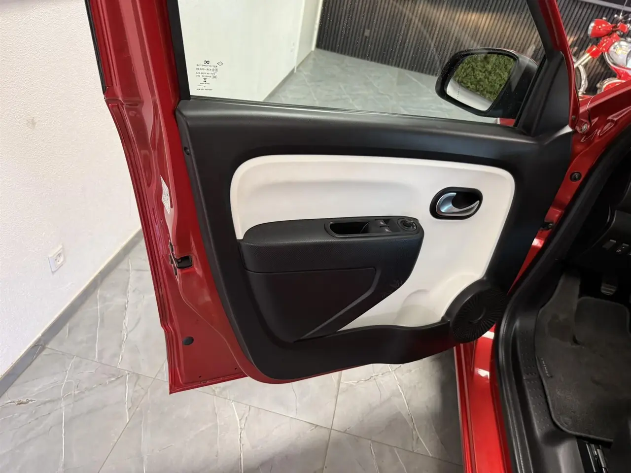 Billede 16 - Renault Twingo 1,0 Sce Expression start/stop 70HK 5d