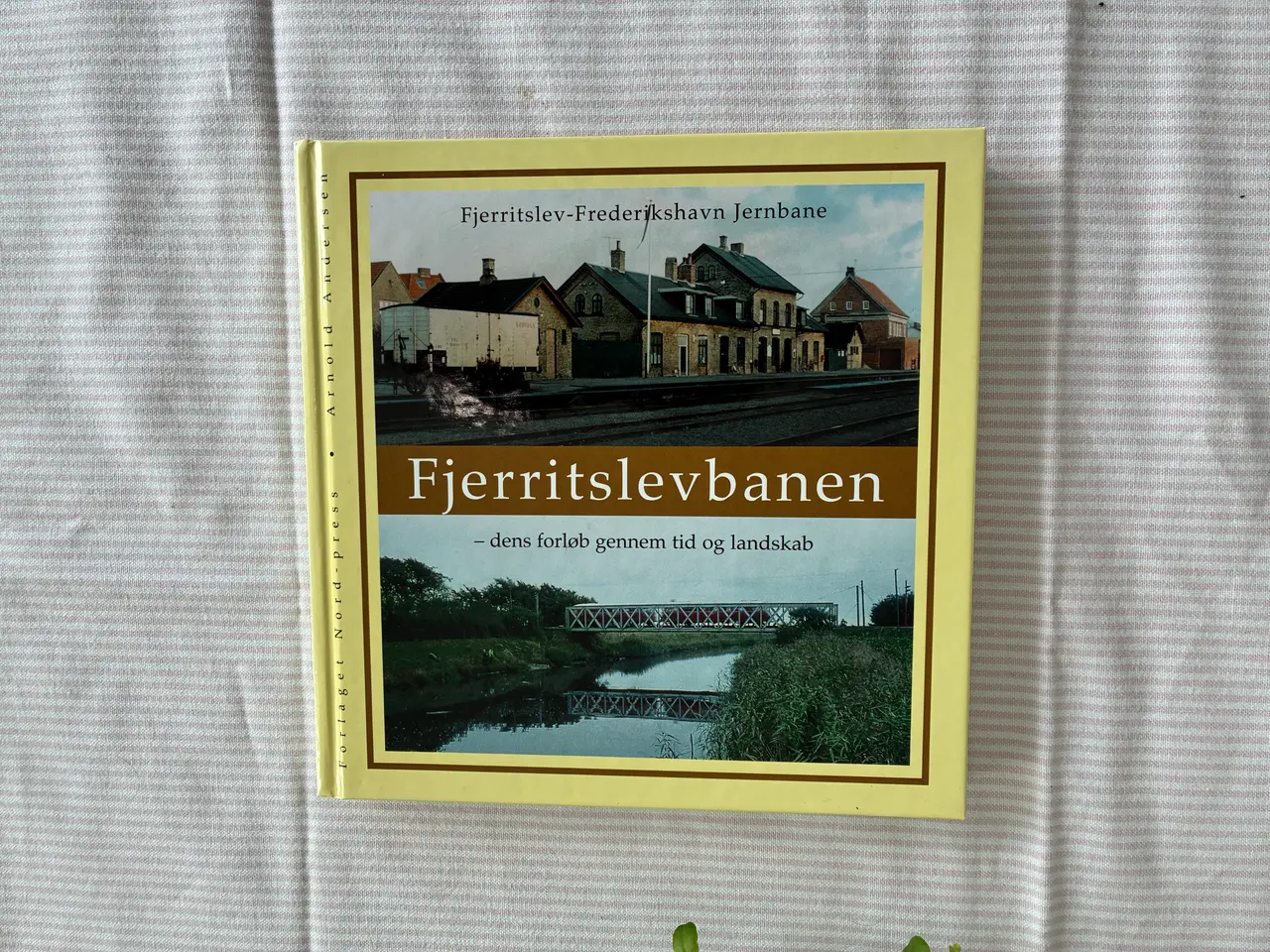 Billede 1 - Fjerritslevbanen - dens forløb gennem tid og lands