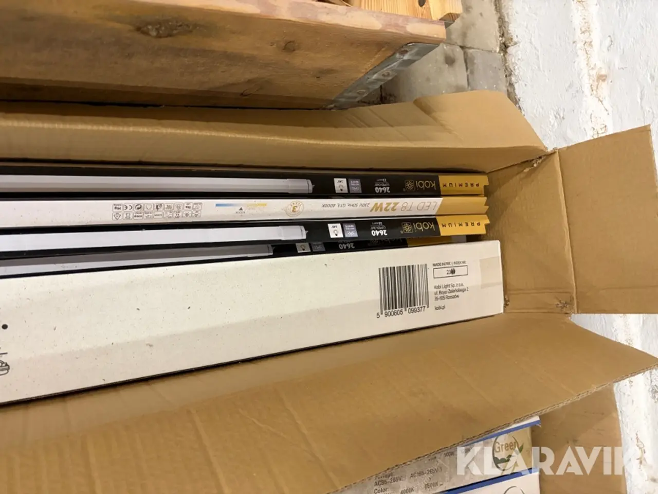 Billede 4 - Assorteret lysrør LED - 3 kasser