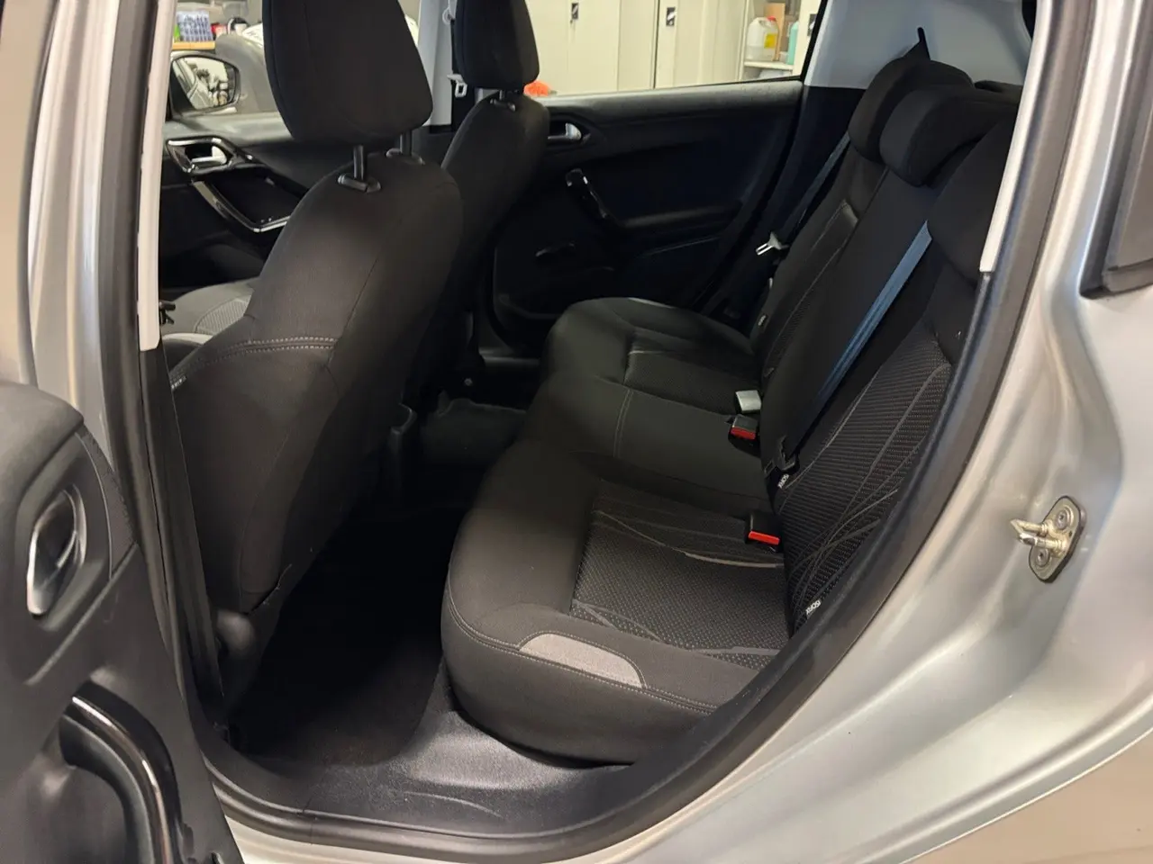 Billede 11 - Peugeot 208 1,4 e-HDi 68 Active ESG
