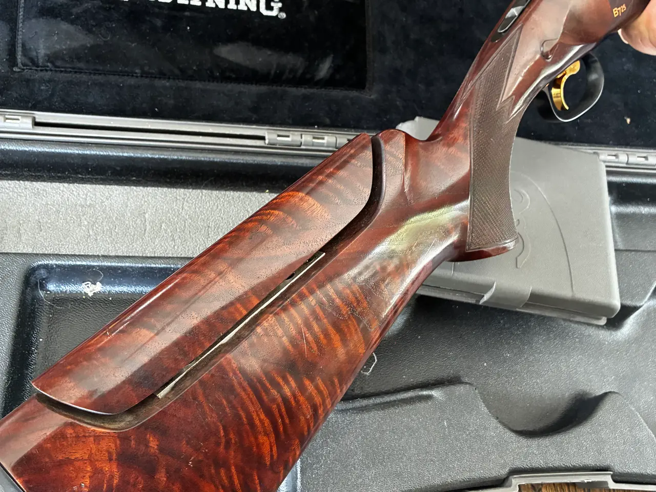 Billede 7 - LINKS - Browning 725 Black S3
