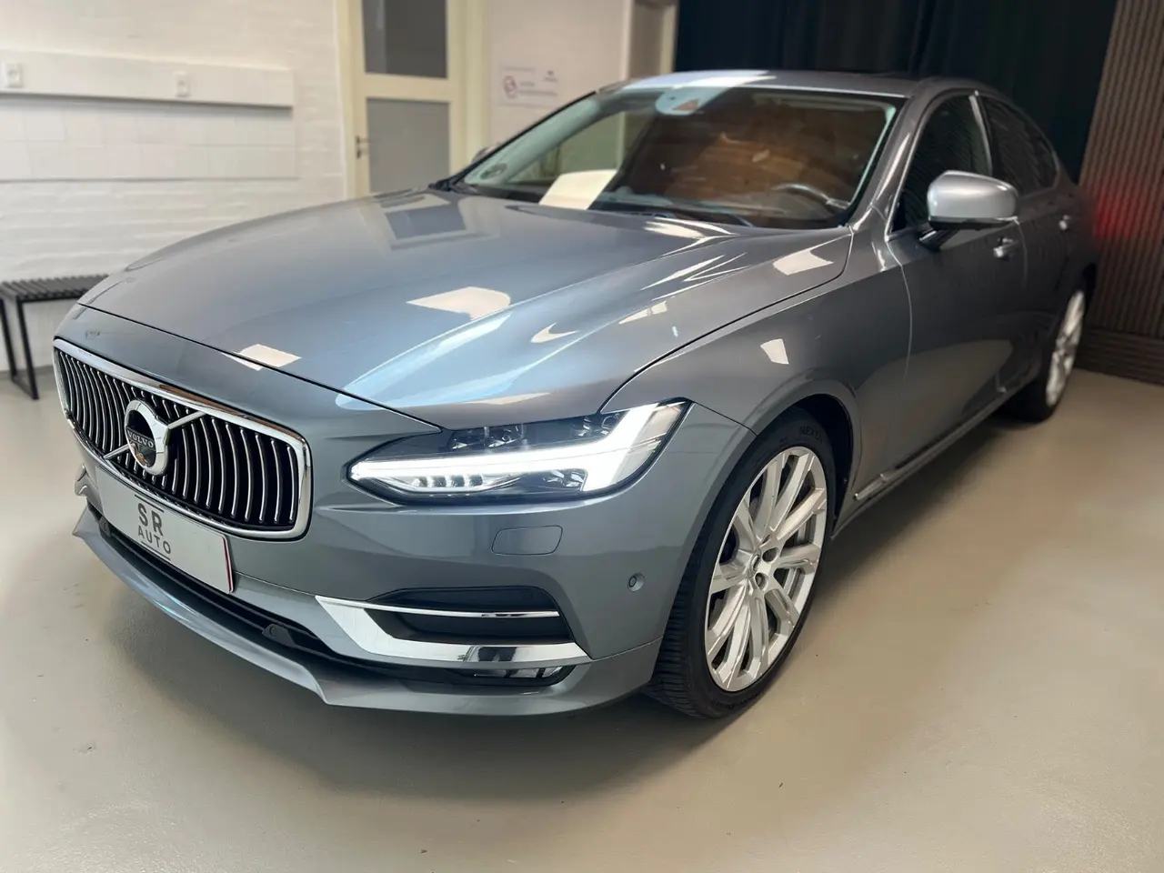 Billede 1 - Volvo S90 2,0 D5 235 Inscription+ aut. AWD