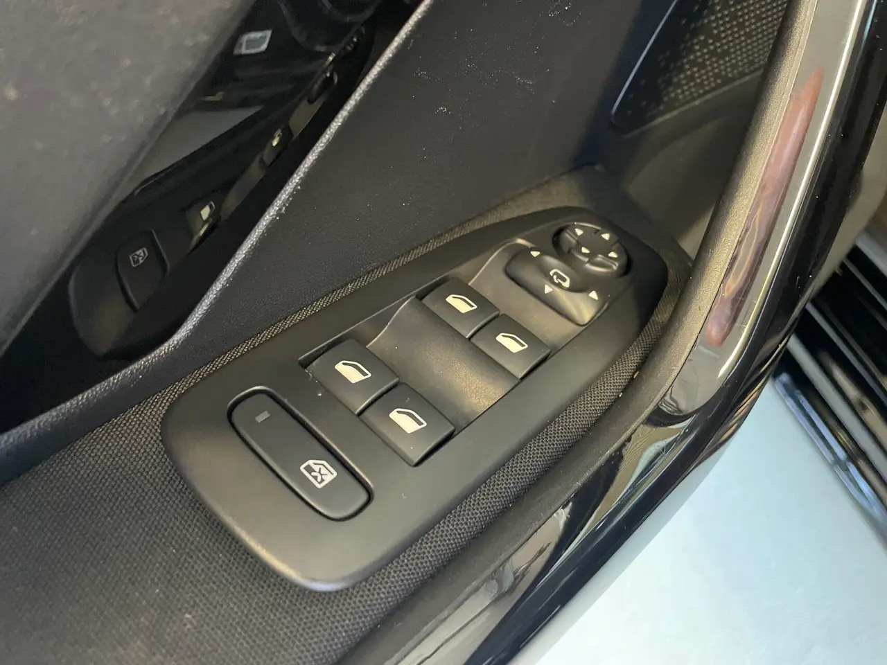 Billede 13 - Peugeot 208 1,6 BlueHDi Allure 100HK 5d