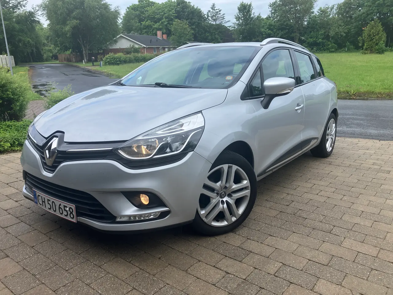 Billede 1 - Renault Clio 1,0 Sport st.car
